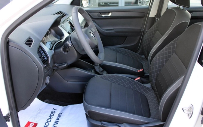 Skoda Fabia cena 51900 przebieg: 79272, rok produkcji 2021 z Kazimierz Dolny małe 352